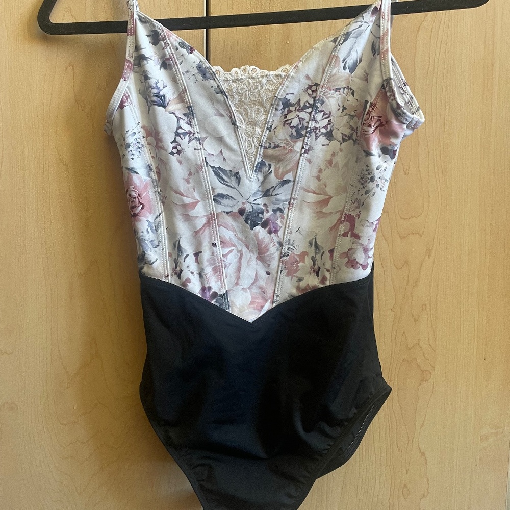 Danse De Paris Ballet Leotard Medium